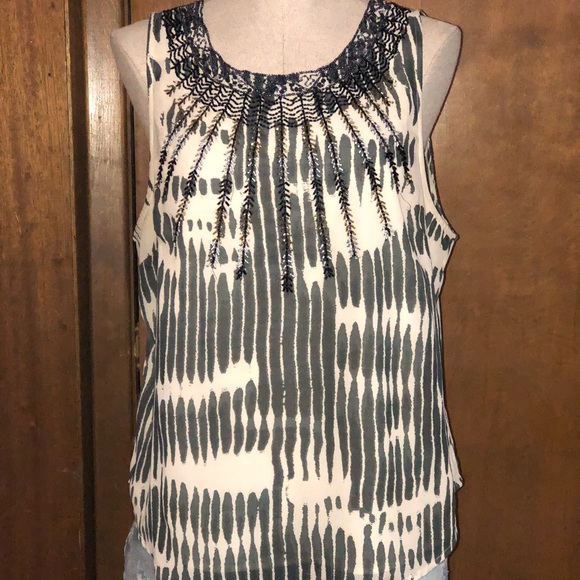 *Fashion tank* - Picture 1 of 2